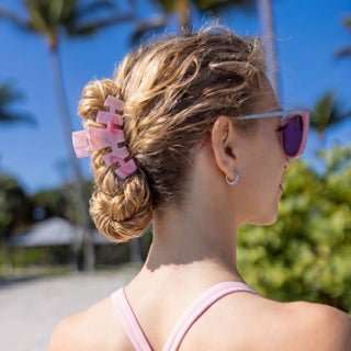 Classic Pinch Me! Medium Hair Clip
