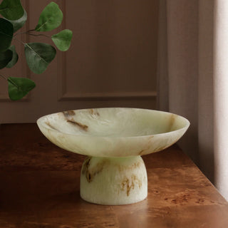 Resin Giada Medium Pedestal