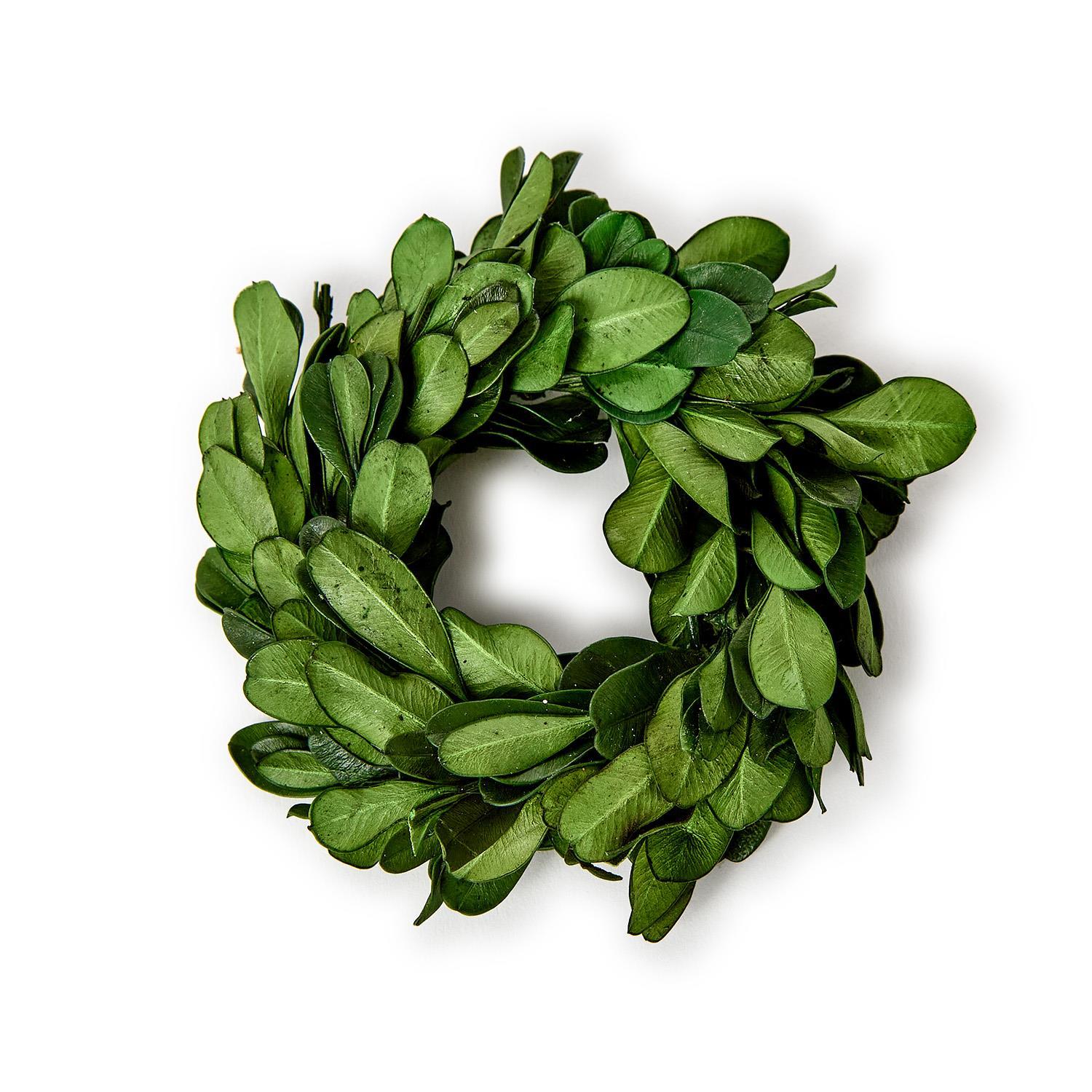 Boxwood Bunny Wreath - Thumbnail 3
