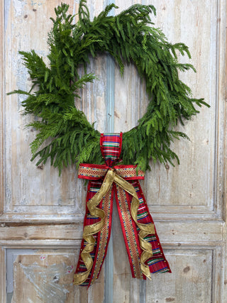Holiday Toy Shop Bow Wreath Sash