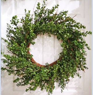 BOXWOOD WREATH 32in