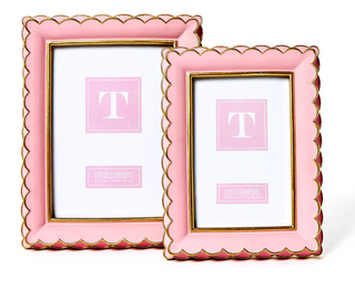 Scalloped Picture Frames