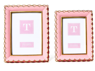 Scalloped Picture Frames