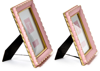 Scalloped Picture Frames