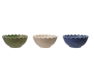 Stoneware Scalloped Bowl, 3 Colors