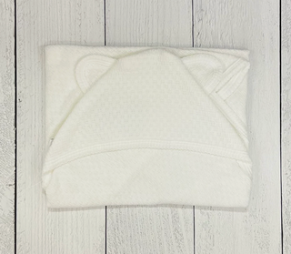 White Paty Knit Bear Blanket