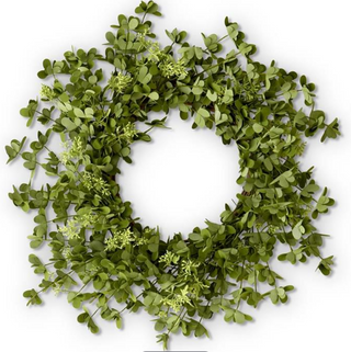 23 Inch Green Eucalyptus Wreath w/Seed Pods