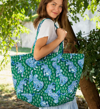 Weekend Bag with Pouch in Tiger Queen