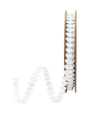 1/4" Ultra Sonic Trim | Running Hearts White | 10 Yard Roll