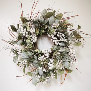 26" Ice Berry and Leaf Wreath