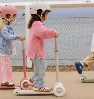 Banwood Eco Scooter with Helmet - Ivory