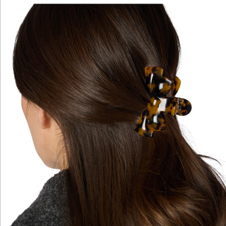 Tortoise Twist Set of Two Claw Clips in a Bow Shape