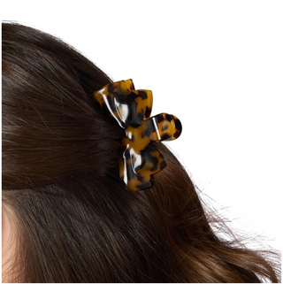 Tortoise Twist Set of Two Claw Clips in a Bow Shape