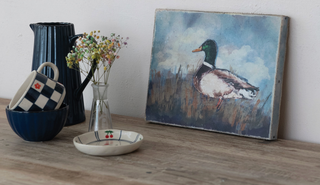 Distressed Finish Canvas Wall Décor w/ Duck