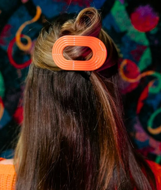 Darty Flat Round Hair Clip