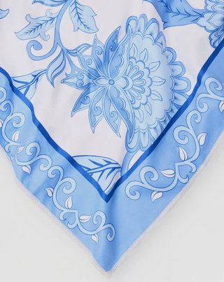 Porcelain Vines Quick Dry Beach Towel