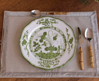 VIDA Faenza 9" Salad Plate Set of 4 White and Green