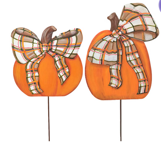 Modern Plaid Bow Pumpkins