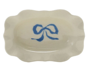 Stoneware Scalloped Dish with Bow