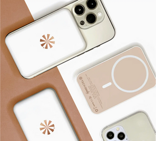 Piggy Back Power Magnetic Battery in Natural